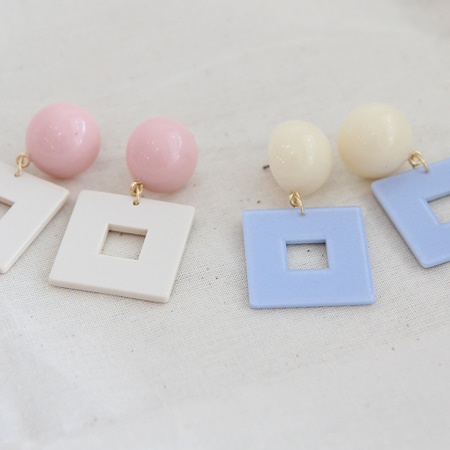 pastel square earrings (2 colors)